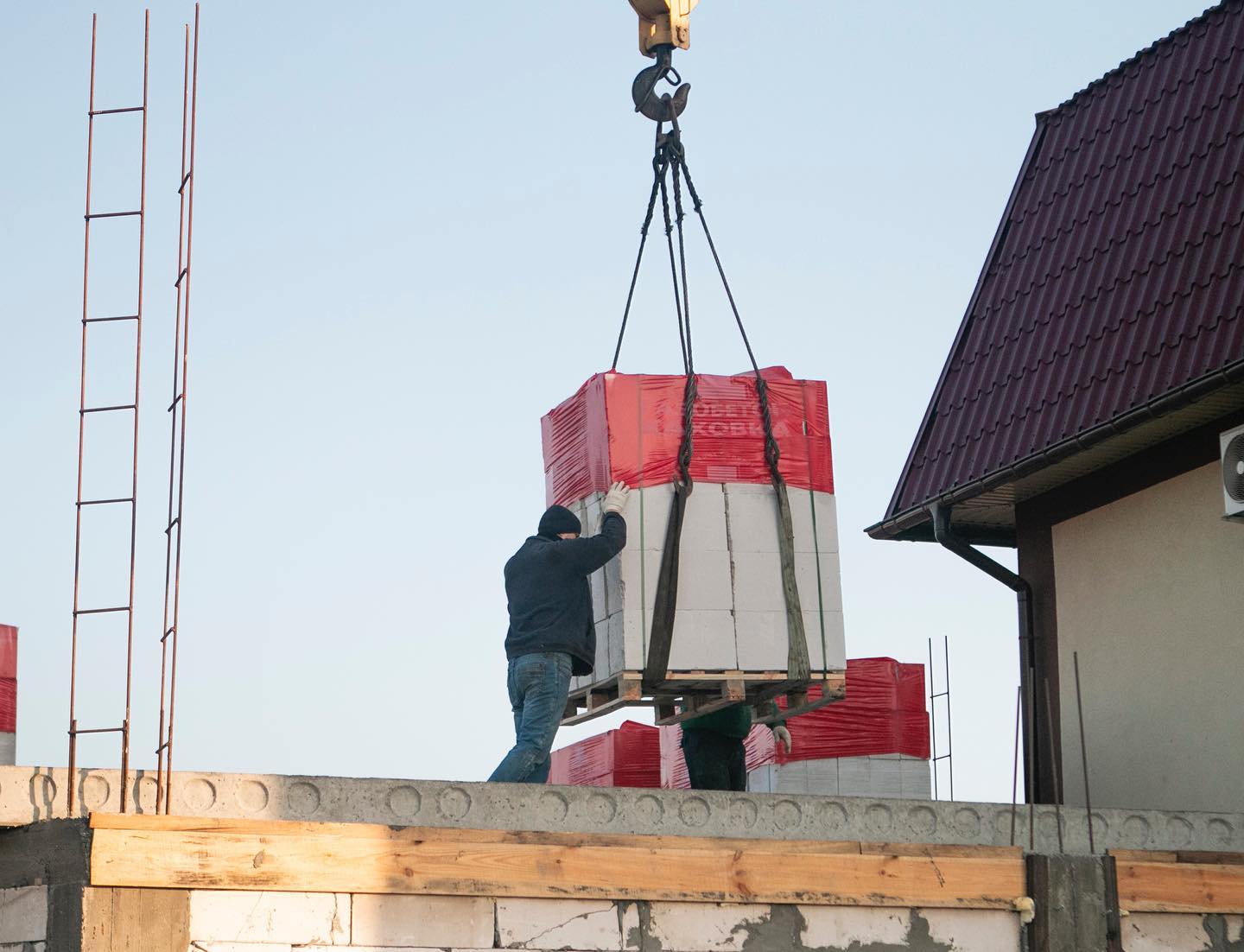 Building material for next steps – Стройматериалы для следующего этапа